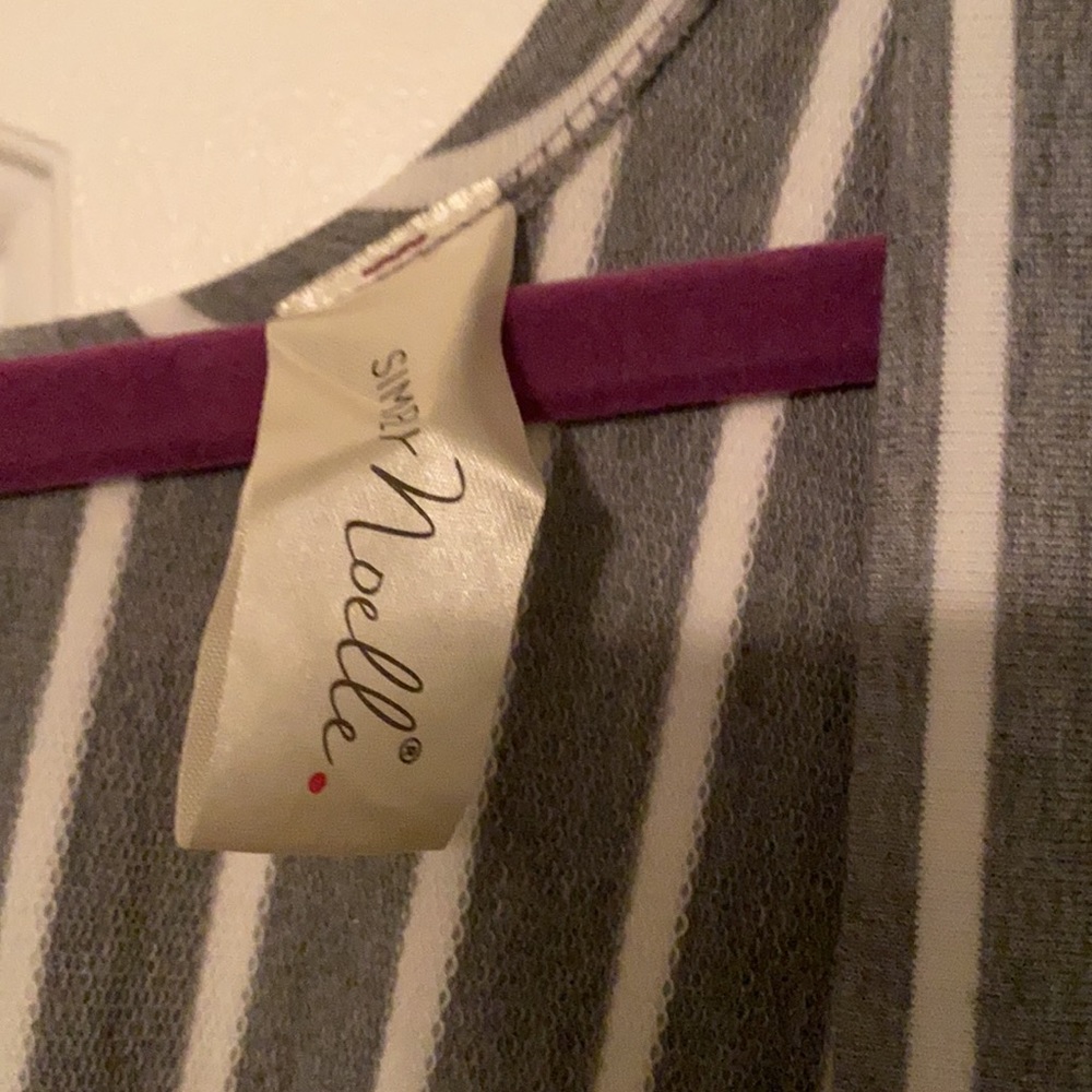 NWOT - Picture 2 of 3
